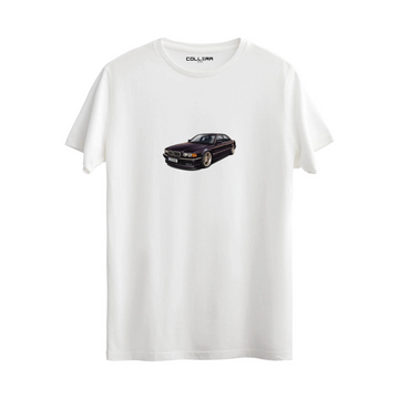 LEGEND - Regular T-Shirt